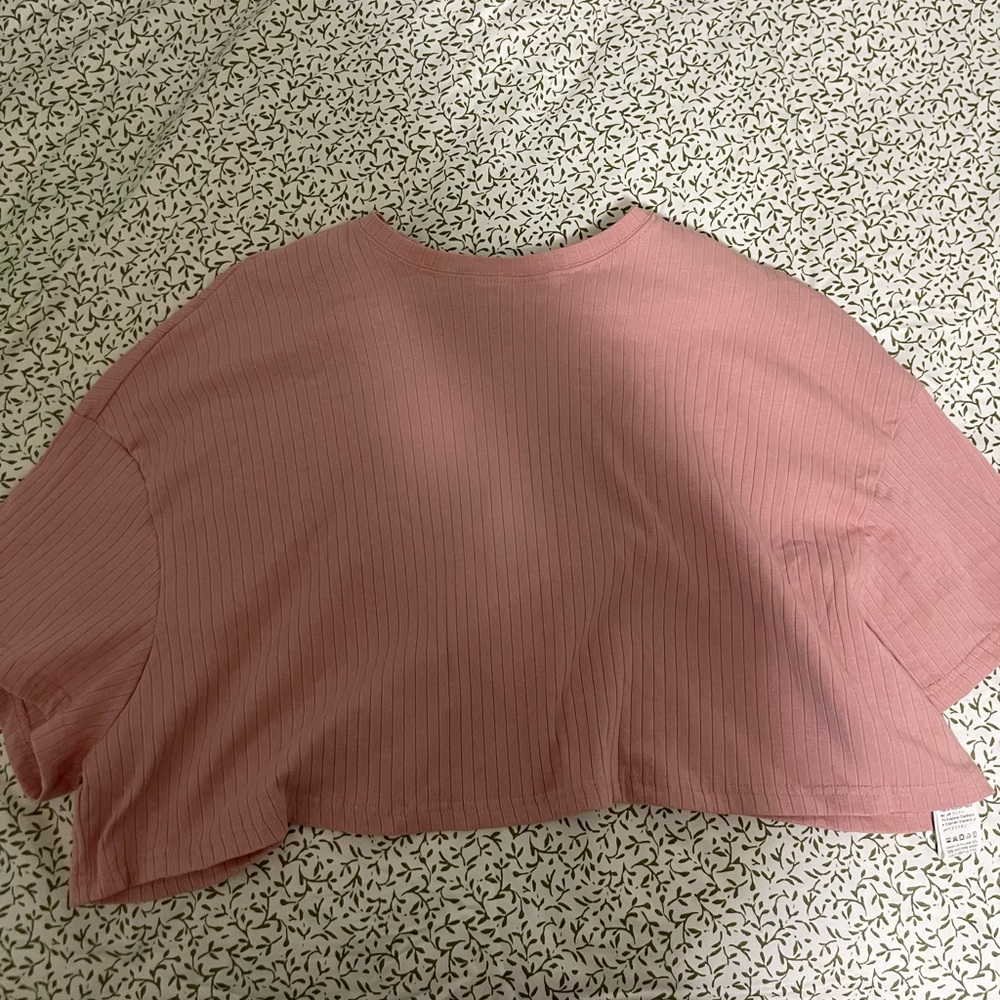Crop tee